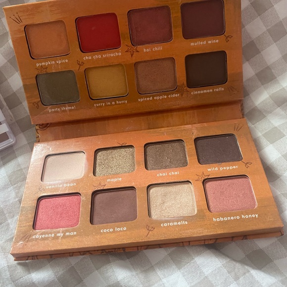 Eyeshadow Duo 🍂 - Picture 5 of 5